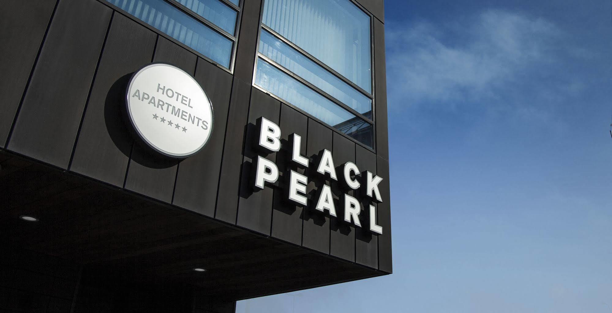Black Pearl Apartment Hotel Reykjavik Extérieur photo